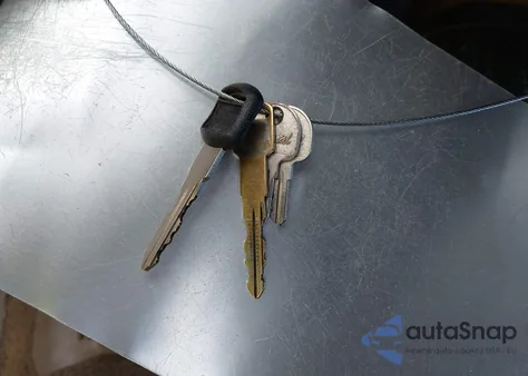 1995 GMC Sierra C1500 z USA, uszkodzony, nr VIN 1GTEC14K9SZ528472